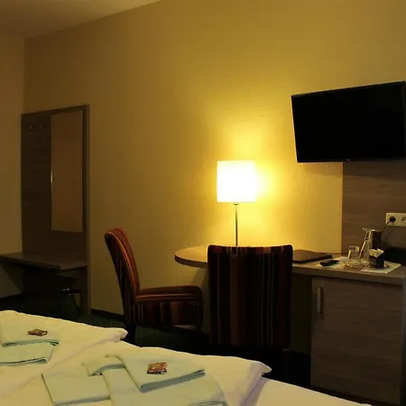 Zur Guten Quelle 게스트하우스 2*