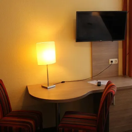 Zur Guten Quelle 슈베린