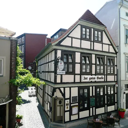 Zur Guten Quelle 2* 슈베린