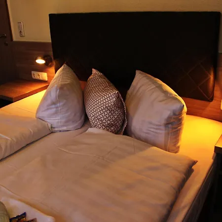 Zur Guten Quelle 게스트하우스 슈베린